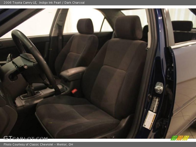Indigo Ink Pearl / Dark Charcoal 2006 Toyota Camry LE