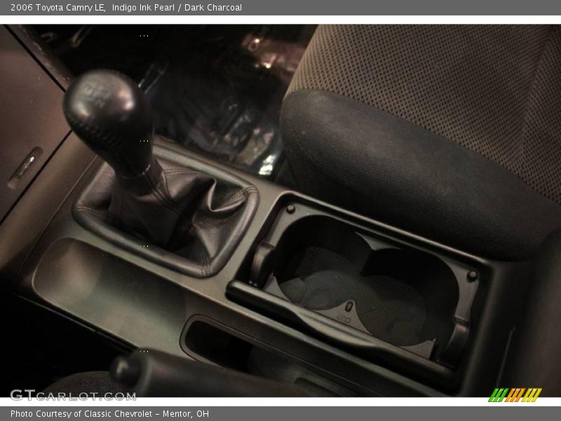Indigo Ink Pearl / Dark Charcoal 2006 Toyota Camry LE