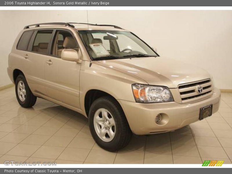Sonora Gold Metallic / Ivory Beige 2006 Toyota Highlander I4