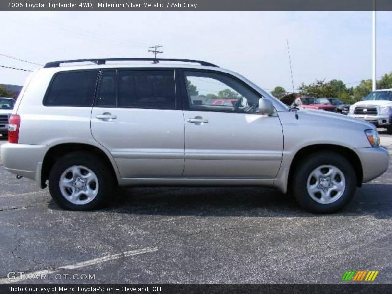 Millenium Silver Metallic / Ash Gray 2006 Toyota Highlander 4WD