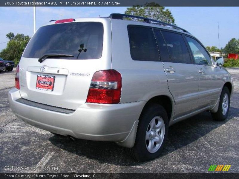Millenium Silver Metallic / Ash Gray 2006 Toyota Highlander 4WD