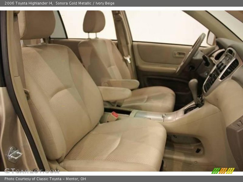 Sonora Gold Metallic / Ivory Beige 2006 Toyota Highlander I4