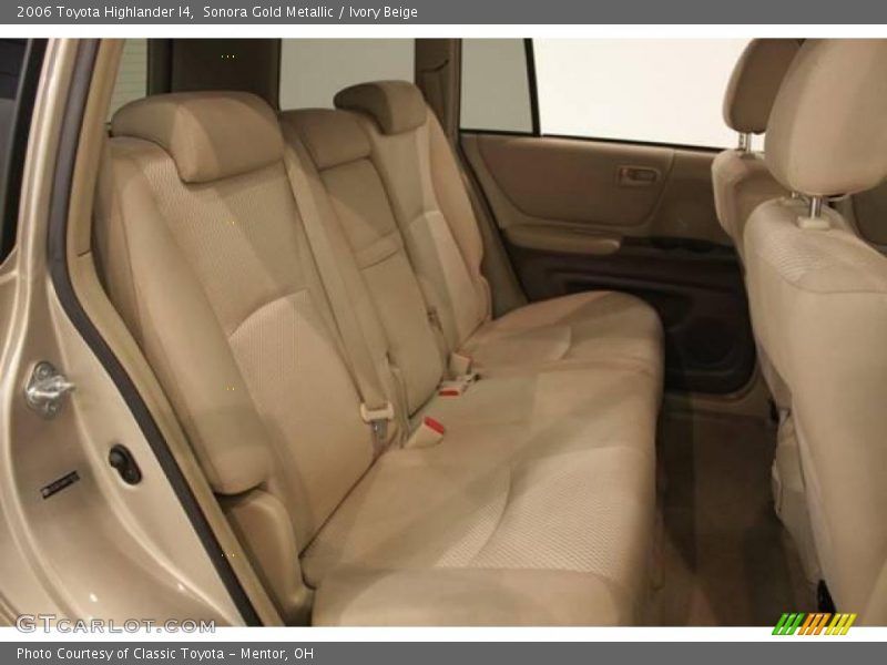 Sonora Gold Metallic / Ivory Beige 2006 Toyota Highlander I4