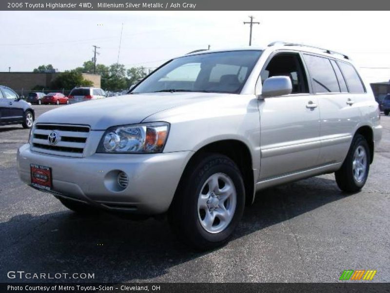 Millenium Silver Metallic / Ash Gray 2006 Toyota Highlander 4WD