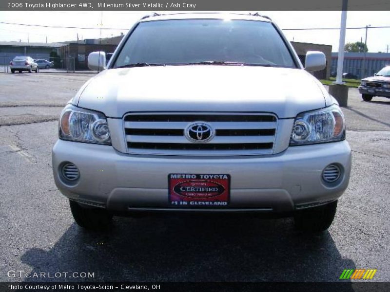 Millenium Silver Metallic / Ash Gray 2006 Toyota Highlander 4WD