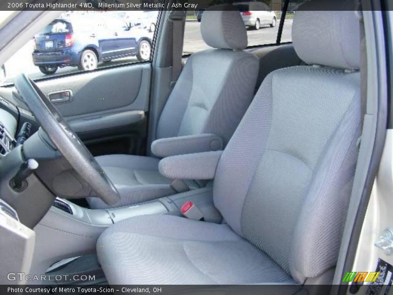 Millenium Silver Metallic / Ash Gray 2006 Toyota Highlander 4WD