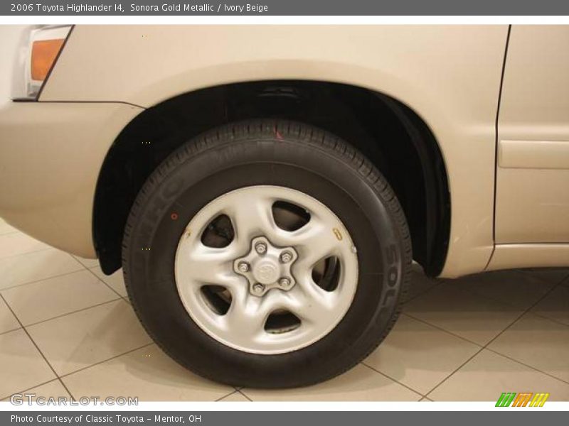 Sonora Gold Metallic / Ivory Beige 2006 Toyota Highlander I4
