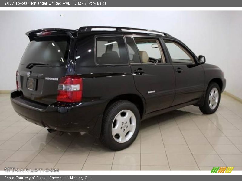Black / Ivory Beige 2007 Toyota Highlander Limited 4WD