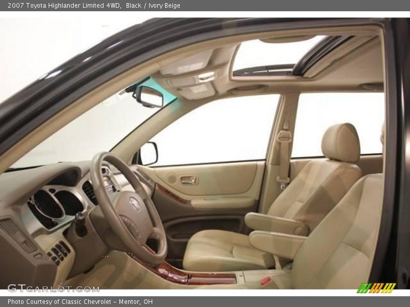 Black / Ivory Beige 2007 Toyota Highlander Limited 4WD