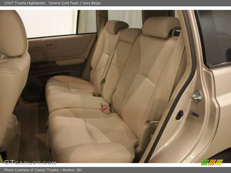 Sonora Gold Pearl / Ivory Beige 2007 Toyota Highlander