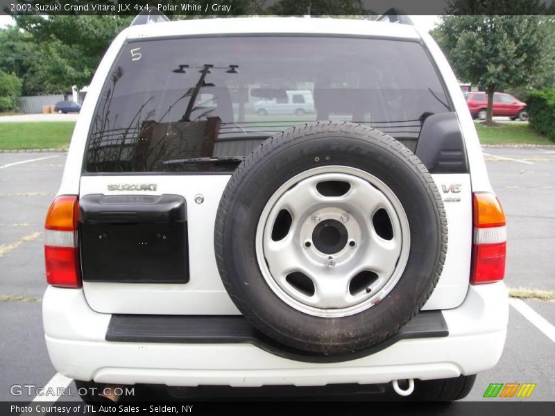 Polar White / Gray 2002 Suzuki Grand Vitara JLX 4x4