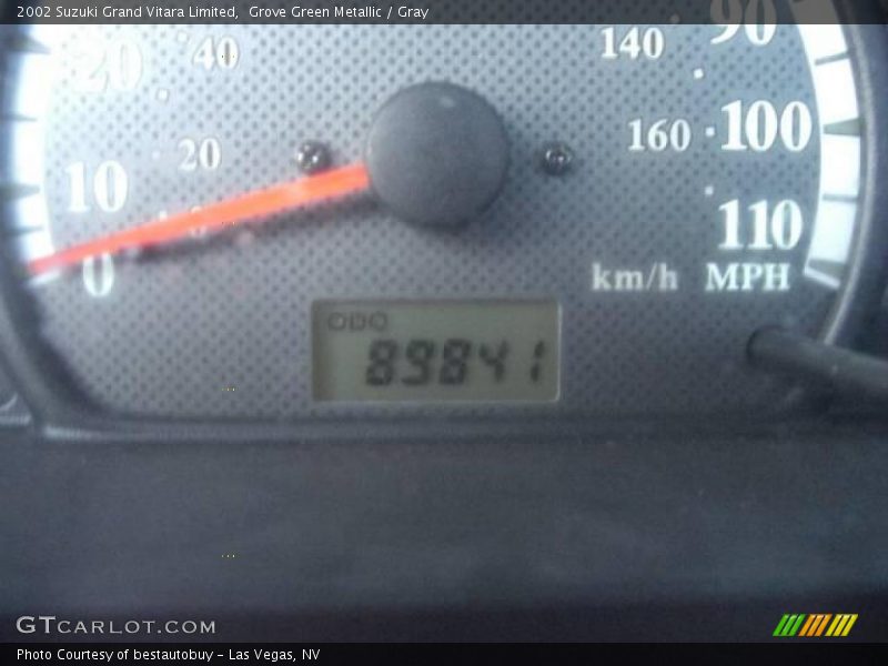 Grove Green Metallic / Gray 2002 Suzuki Grand Vitara Limited