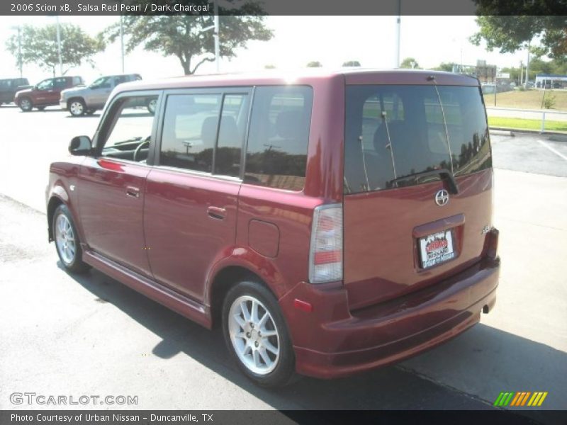 Salsa Red Pearl / Dark Charcoal 2006 Scion xB