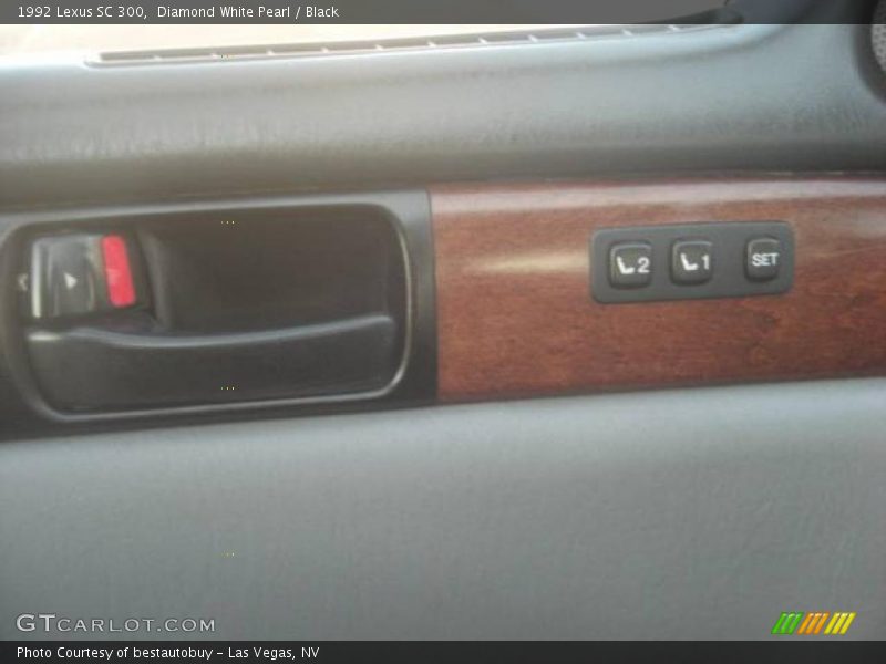 Diamond White Pearl / Black 1992 Lexus SC 300