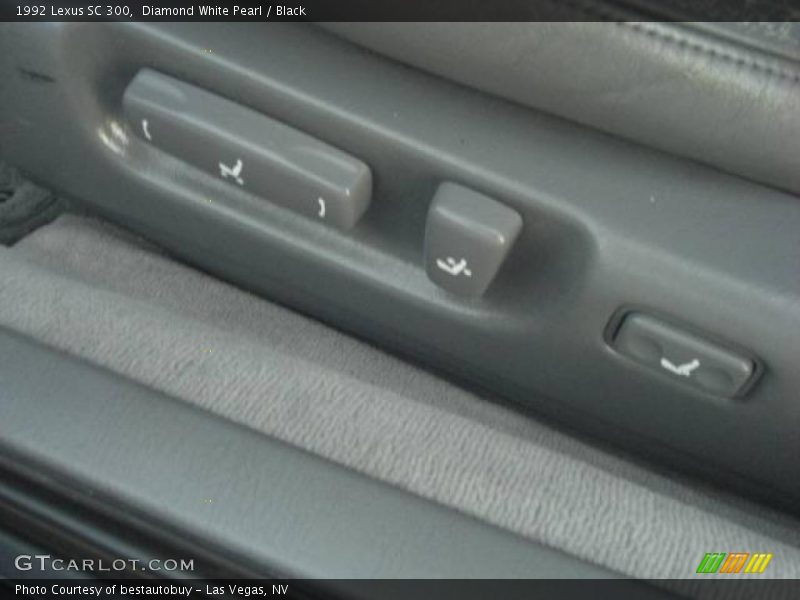 Diamond White Pearl / Black 1992 Lexus SC 300