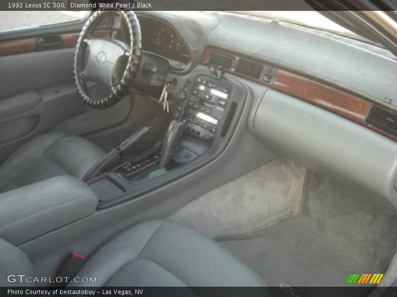Diamond White Pearl / Black 1992 Lexus SC 300