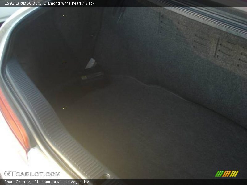 Diamond White Pearl / Black 1992 Lexus SC 300