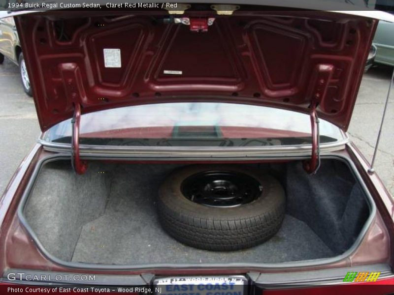 Claret Red Metallic / Red 1994 Buick Regal Custom Sedan