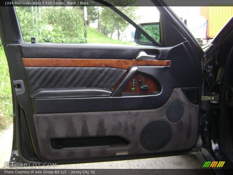 Black / Black 1994 Mercedes-Benz S 500 Sedan