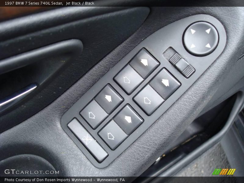 Jet Black / Black 1997 BMW 7 Series 740iL Sedan