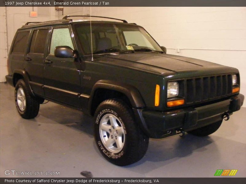 Emerald Green Pearlcoat / Tan 1997 Jeep Cherokee 4x4