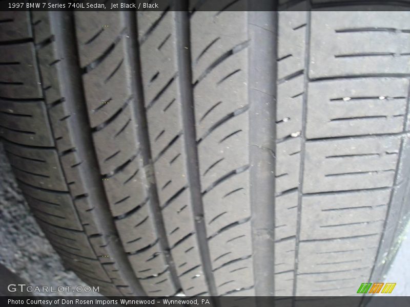 Jet Black / Black 1997 BMW 7 Series 740iL Sedan