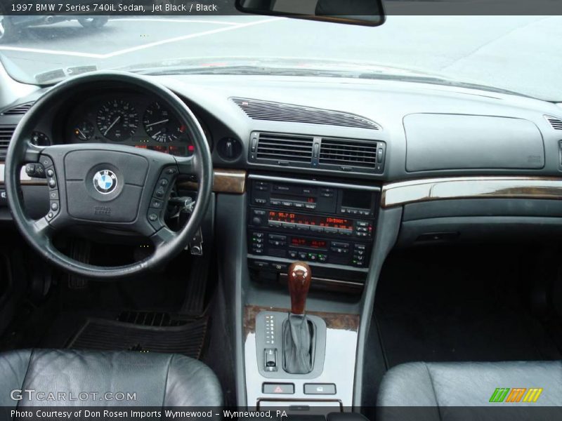 Jet Black / Black 1997 BMW 7 Series 740iL Sedan