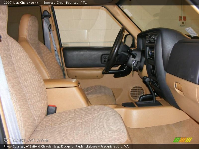 Front Seat of 1997 Cherokee 4x4