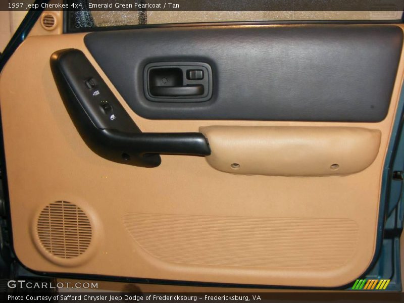 Door Panel of 1997 Cherokee 4x4