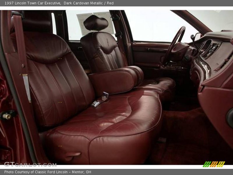 Dark Cardovan Metallic / Red 1997 Lincoln Town Car Executive