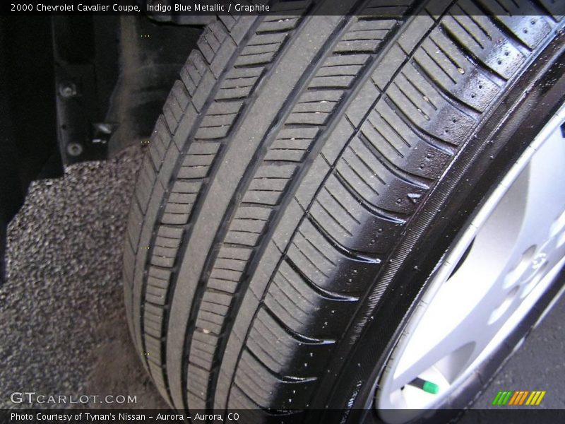 Indigo Blue Metallic / Graphite 2000 Chevrolet Cavalier Coupe