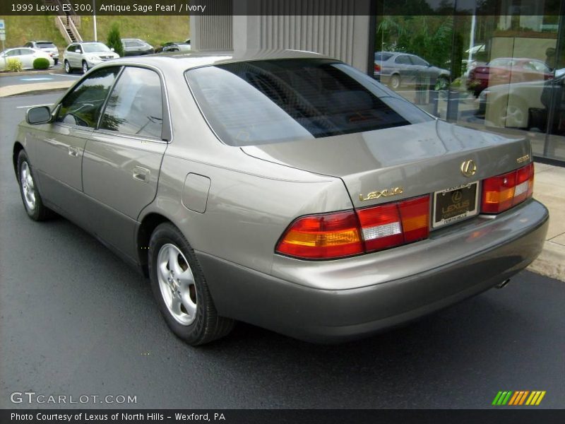 Antique Sage Pearl / Ivory 1999 Lexus ES 300
