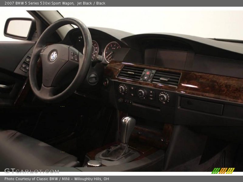 Jet Black / Black 2007 BMW 5 Series 530xi Sport Wagon