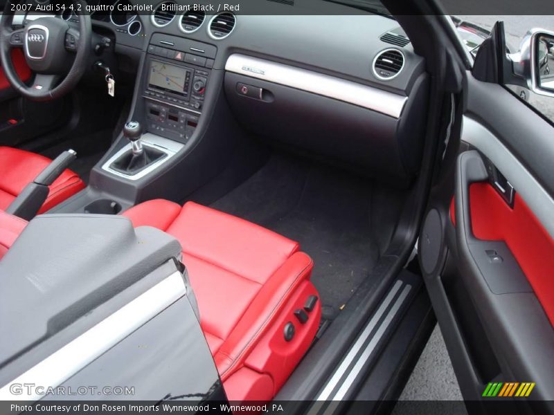 Brilliant Black / Red 2007 Audi S4 4.2 quattro Cabriolet