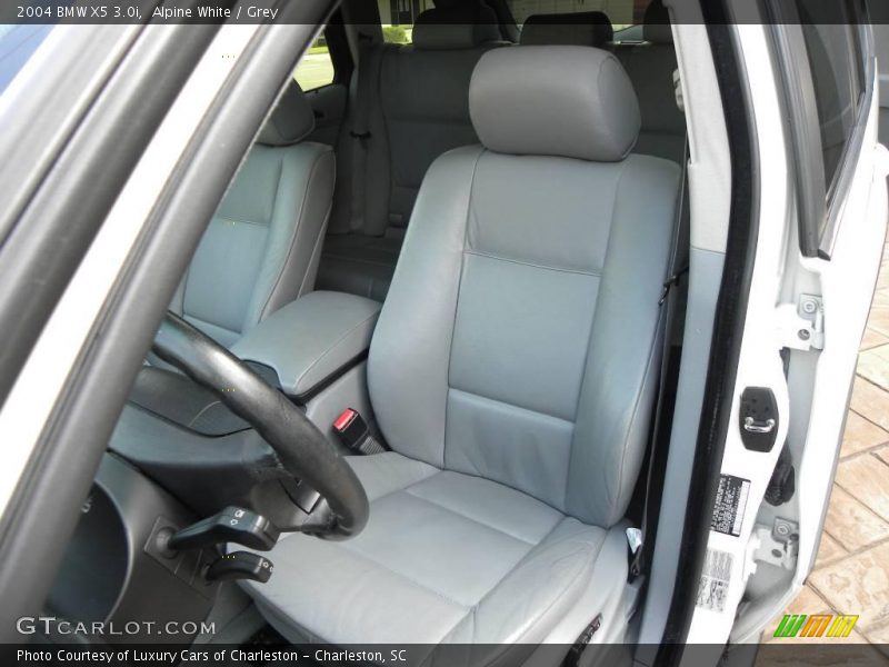 Alpine White / Grey 2004 BMW X5 3.0i