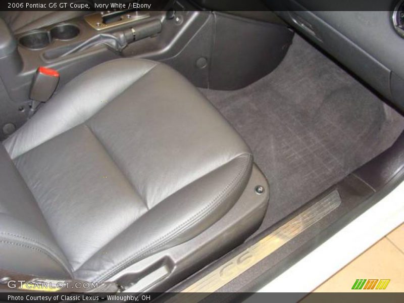 Ivory White / Ebony 2006 Pontiac G6 GT Coupe