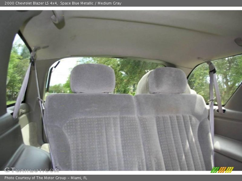 Space Blue Metallic / Medium Gray 2000 Chevrolet Blazer LS 4x4