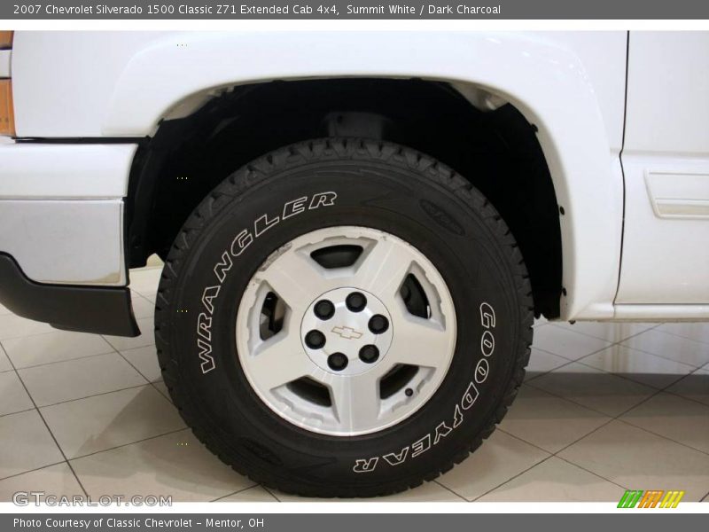 Summit White / Dark Charcoal 2007 Chevrolet Silverado 1500 Classic Z71 Extended Cab 4x4