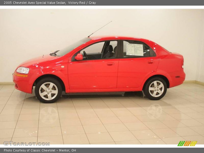 Victory Red / Gray 2005 Chevrolet Aveo Special Value Sedan