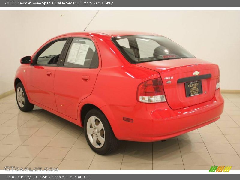 Victory Red / Gray 2005 Chevrolet Aveo Special Value Sedan