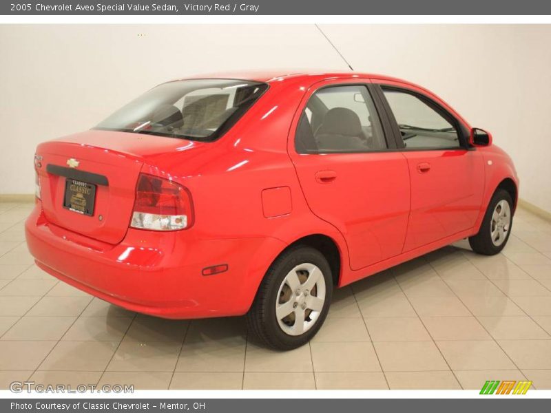Victory Red / Gray 2005 Chevrolet Aveo Special Value Sedan