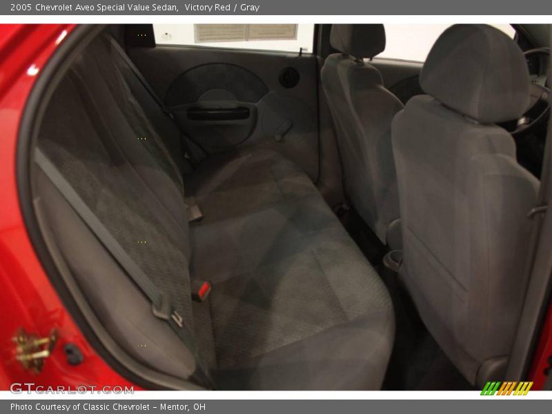 Victory Red / Gray 2005 Chevrolet Aveo Special Value Sedan