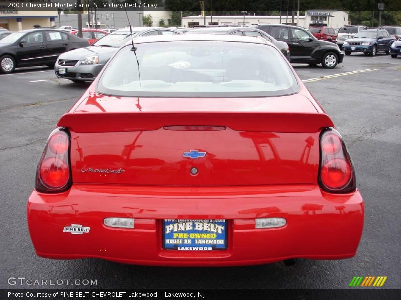 Victory Red / Gray 2003 Chevrolet Monte Carlo LS