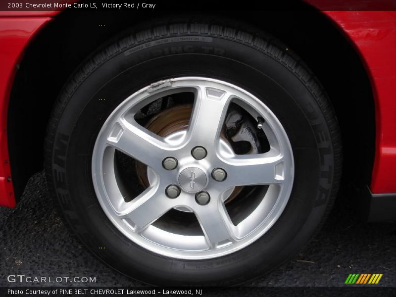 Victory Red / Gray 2003 Chevrolet Monte Carlo LS