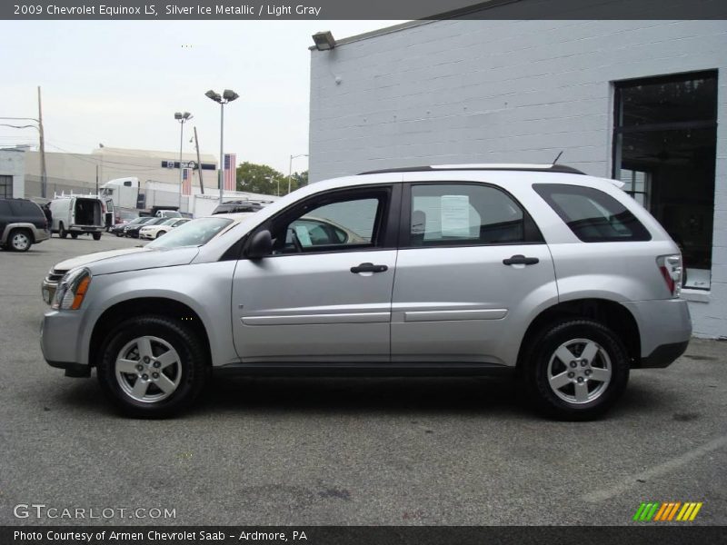 Silver Ice Metallic / Light Gray 2009 Chevrolet Equinox LS