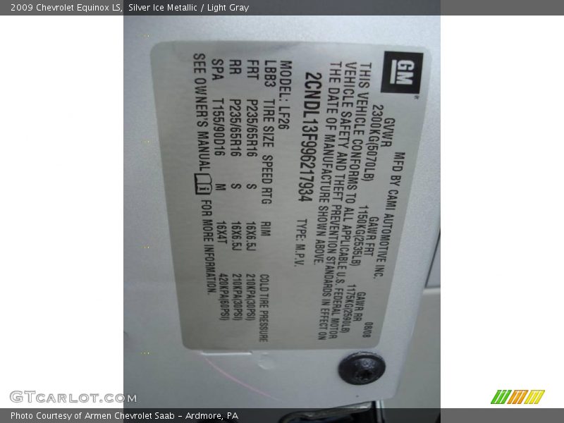 Silver Ice Metallic / Light Gray 2009 Chevrolet Equinox LS