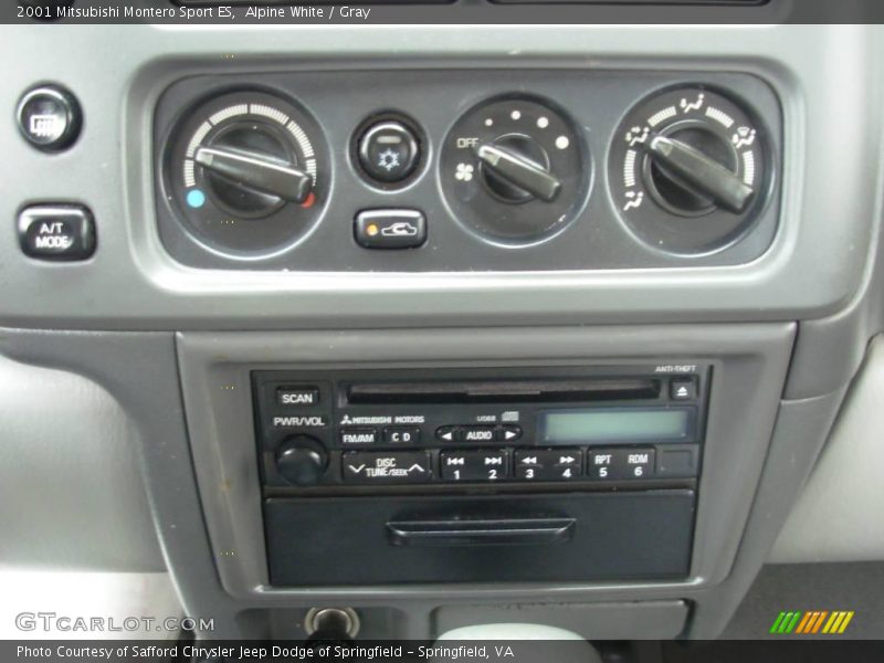 Alpine White / Gray 2001 Mitsubishi Montero Sport ES