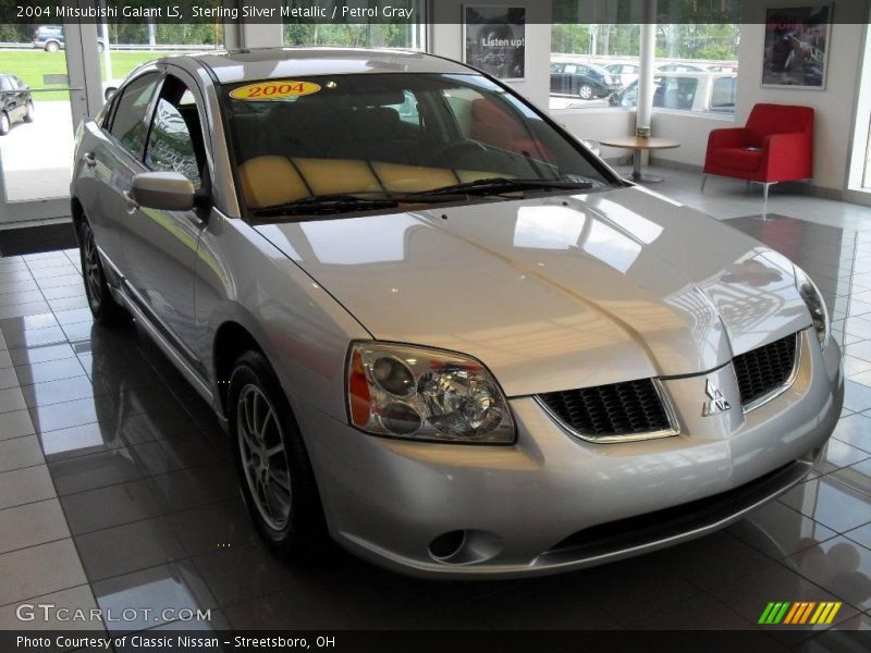Sterling Silver Metallic / Petrol Gray 2004 Mitsubishi Galant LS