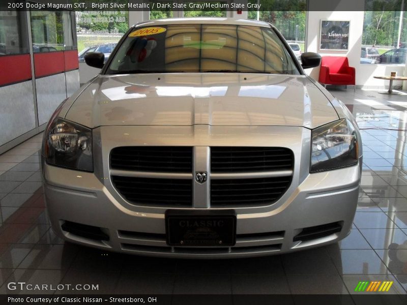 Bright Silver Metallic / Dark Slate Gray/Medium Slate Gray 2005 Dodge Magnum SXT