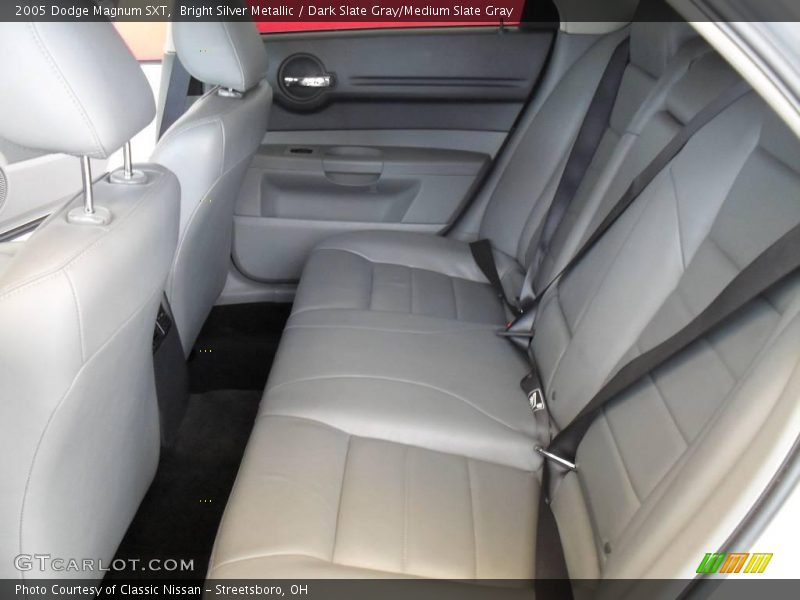 Bright Silver Metallic / Dark Slate Gray/Medium Slate Gray 2005 Dodge Magnum SXT